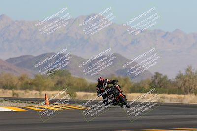 media/Nov-06-2022-SoCal Trackdays (Sun) [[208d2ccc26]]/Turn 14 (930am)/